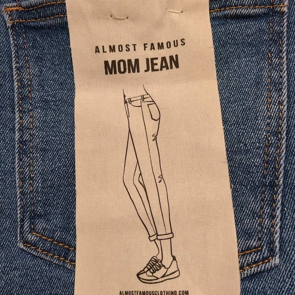 NWT Almost famous blue jeans size 9 - Picture 12 of 14